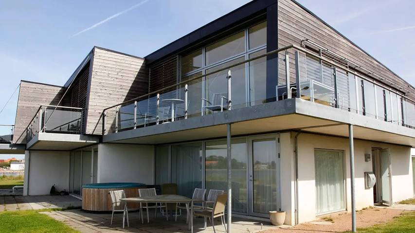Ferienhaus für 8 Personen, mit Terrasse und Whirlpool auf Møn - 3