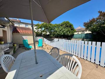 Gîte pour 4 personnes, avec terrasse à Port-des-Barques