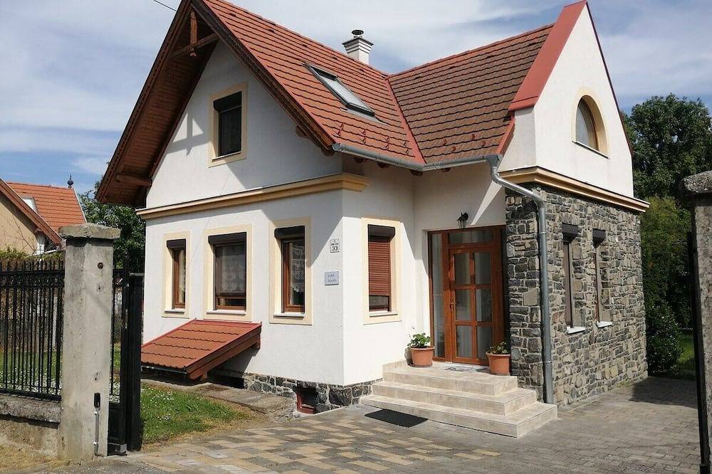 Blockhütte für 4 Personen in Badacsonytomaj, Mitteltransdanubien