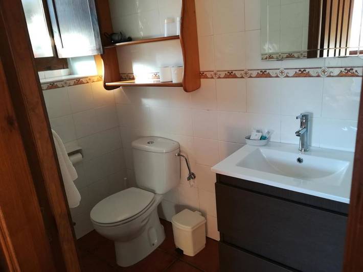 Gîte pour 2 personnes, avec Balcon et Terrasse ainsi que Jardin et Vue dans Arenas de Cabrales - 3
