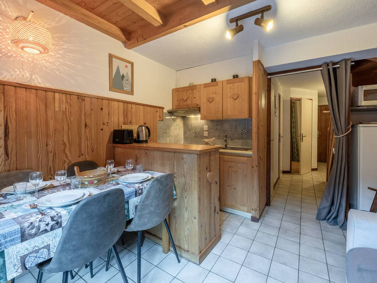 Entire apartment, Apartment 4-6 ppl at Morzine slopes, pets allowed, parking in Morzine, Les Portes du Soleil