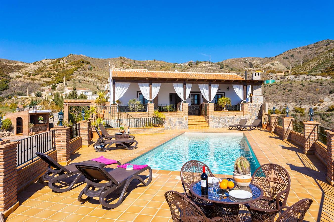 Villa für 10 Personen mit Garten in Nerja, Costa del Sol