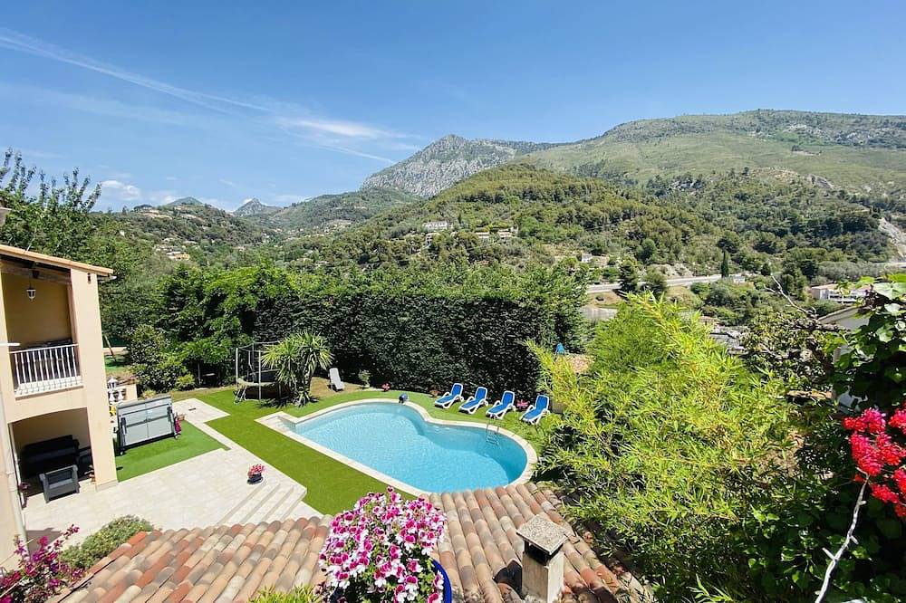 Villa-Maracudja in Menton, Mittelmeerküste (Frankreich)