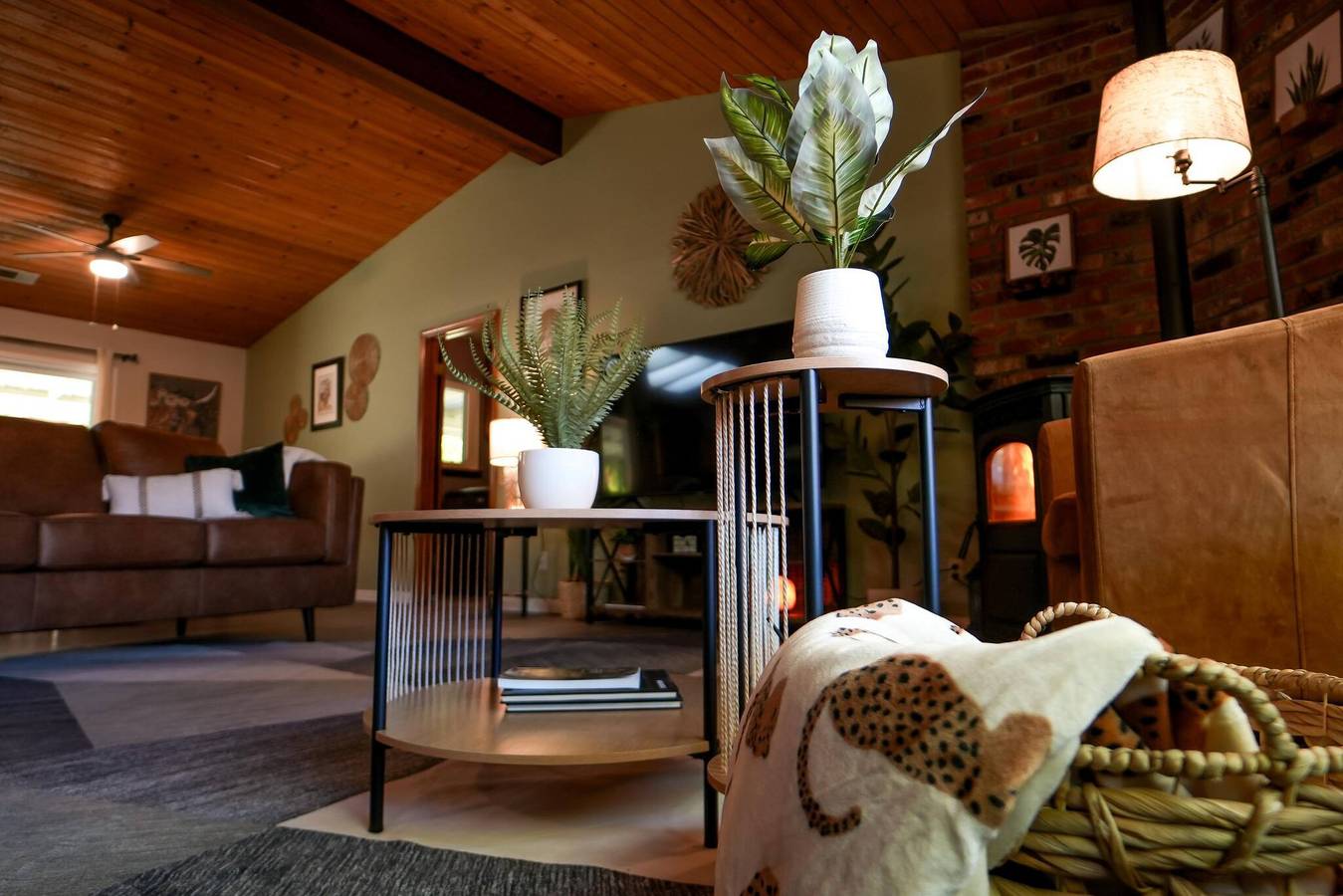 Magic Sequoia Spacious Home in Three Rivers, Sequoia National Park