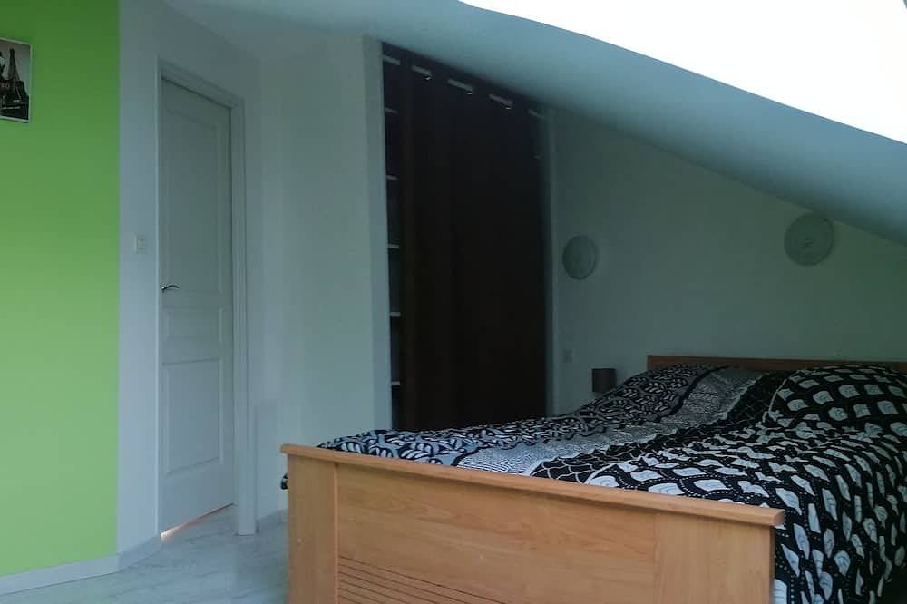 Comfortable rarounette gite in the heart of the Vosges mountains in Celles-sur-Plaine, Saint-Dié-des-Vosges