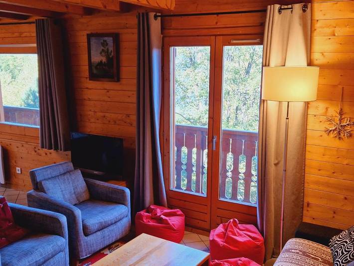 Chalet pour 9 personnes, avec balcon