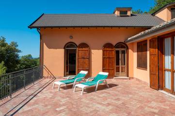 Gîte pour 6 personnes, avec jardin et balcon à Spoleto