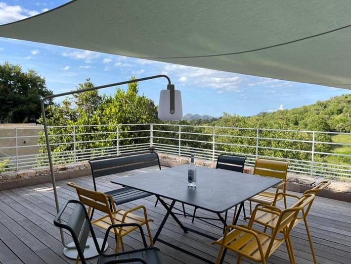 Location de vacances pour 8 personnes, avec piscine ainsi que jardin et vue à Ville-di-Paraso - 4