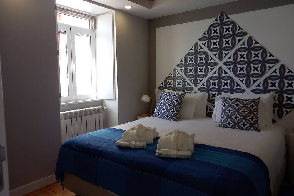 Ganze Wohnung, Apartment with sea view - Azenhas do mar (New) in Azenhas do Mar, Costa de Lisboa