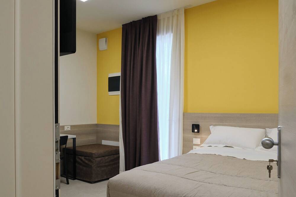 Double room with special accesses in a B&B in Porto Viro in Porto Viro, Polesine