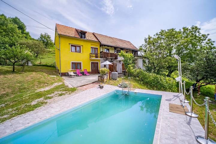 Ferienhaus für 6 Personen, mit Balkon