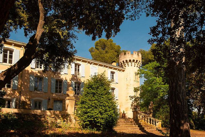 Location de vacances pour 4 personnes, avec jardin et piscine à Cucuron - 2