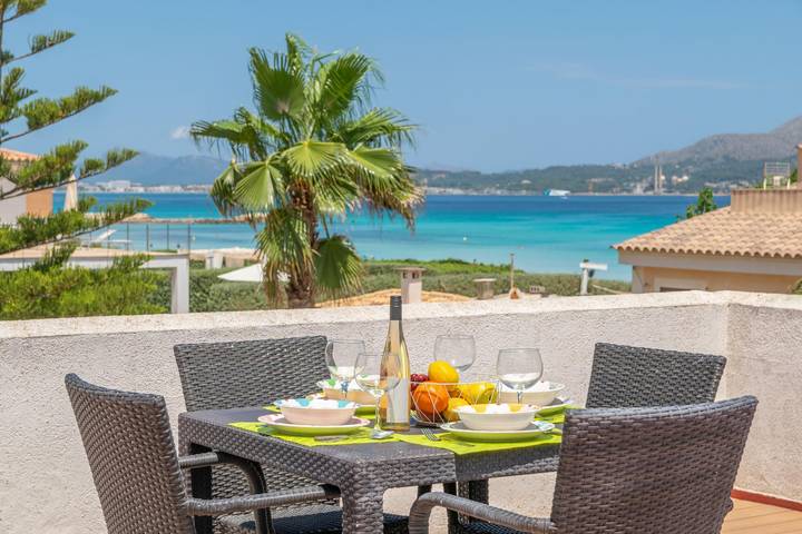 Ferienhaus mit Meerblick für 8 Personen, mit Terrasse in Playa de Muro