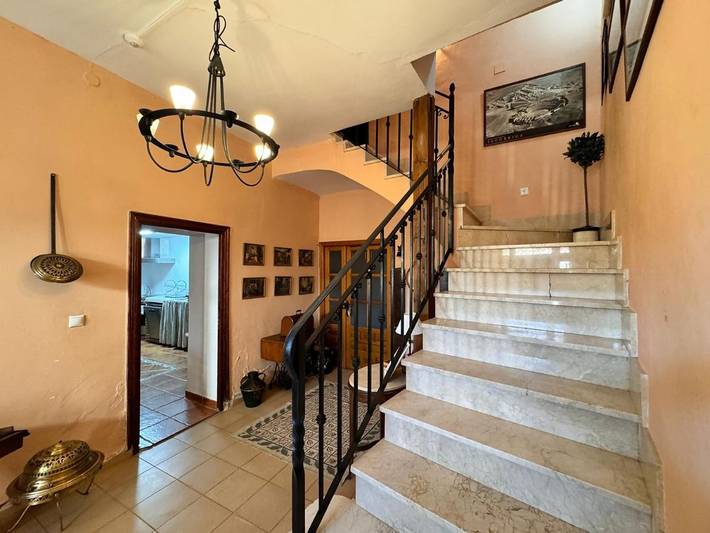 Casa de vacaciones para 20 personas, con jardín además de piscina y terraza en Provincia de Cuenca - 3