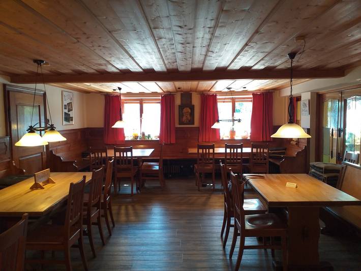 Mesnerwirt - Familienzimmer Ii mit Dusche/'Wc in Teisendorf, Bayerische Alpen