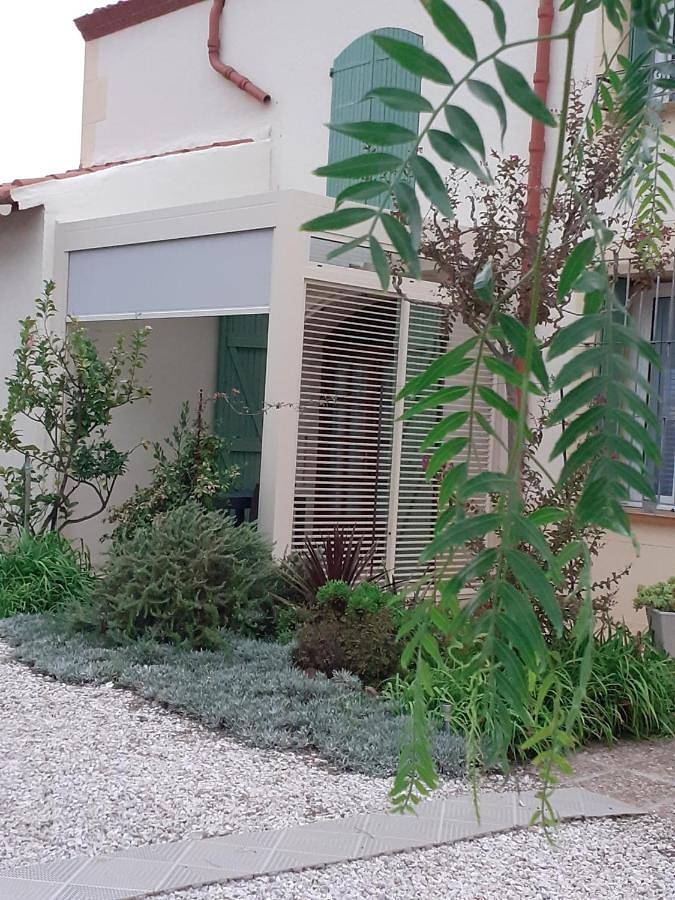 Gîte pour 4 personnes, avec vue et jardin à Bompas - 2