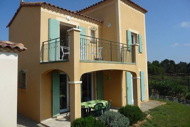 Villa for 8 people, with pool and balcony as well as garden - 1