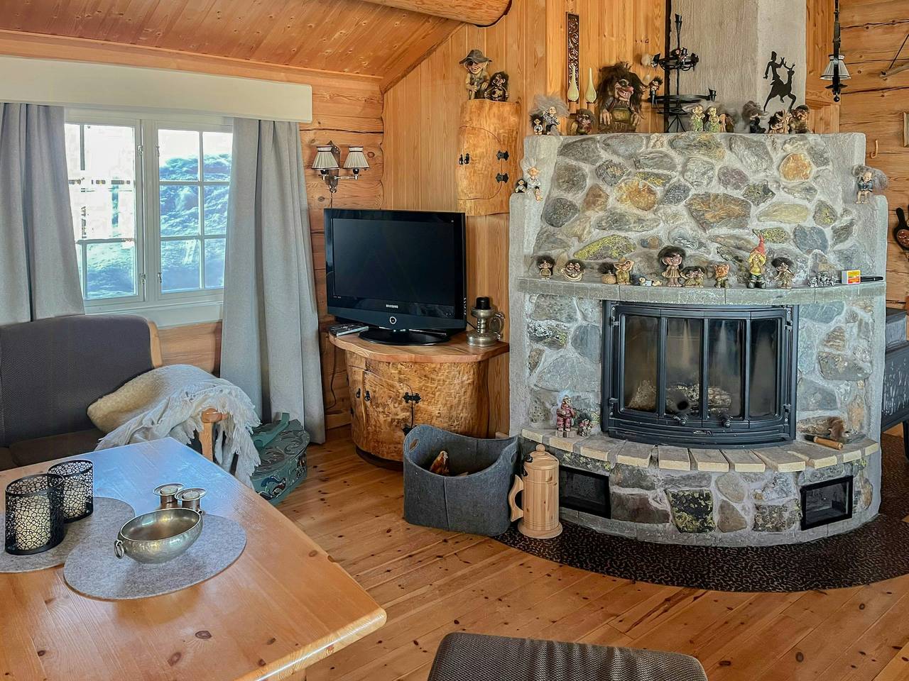 Gemütliche und zauberhafte Berghütte mit Naturpfaden in Etnedal