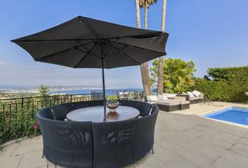 Maison De Vacances pour 14 Personnes dans Théoule-sur-Mer, Région de Cannes, Photo 3