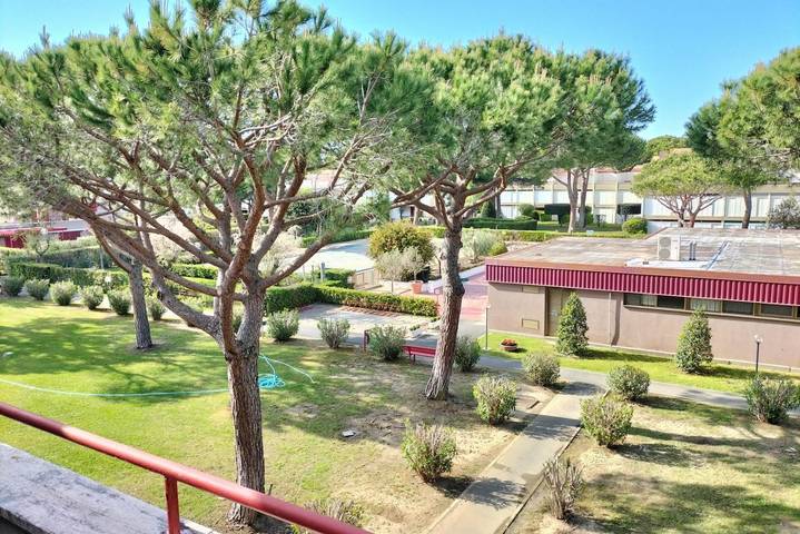 Ferienwohnung für 3 Personen, mit Balkon/Terrasse und Balkon sowie Pool in Marina di Bibbona