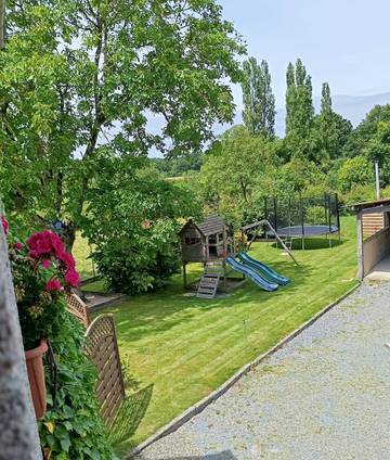 Gîte pour 5 personnes, avec jardin, adapté aux familles dans Mesnil-Roc'h