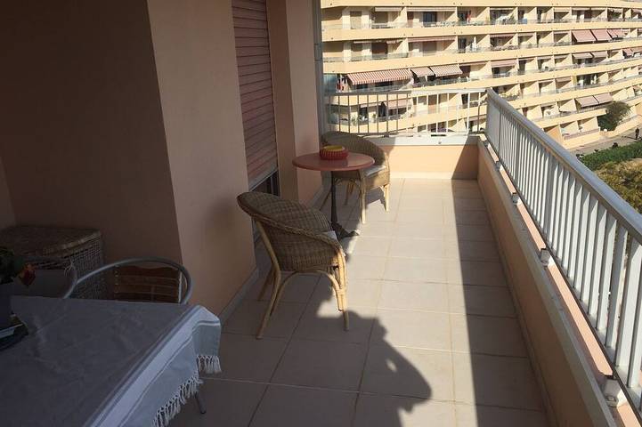 Gîte pour 4 personnes, avec terrasse dans Plage Marinella