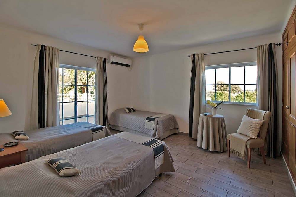 Schöne freistehende Villa mit privatem Pool, 600 Meter vom Strand entfernt - 66875 / Al in Castro Marim, Faro Distrikt