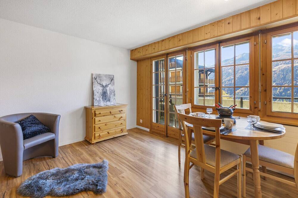 Ganze Wohnung, Cosy studio with breathtaking view in Saint Luc, Anniviers