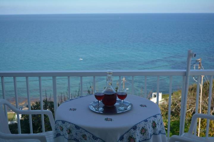 Maison d’hôte pour 2 personnes, avec Balcon ainsi que Jardin et Vue