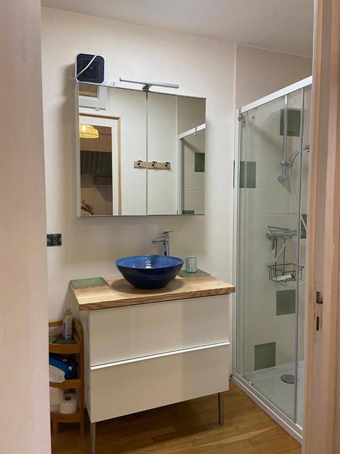 Gîte pour 2 personnes, avec jardin ainsi que terrasse et vue à Darcey - 3