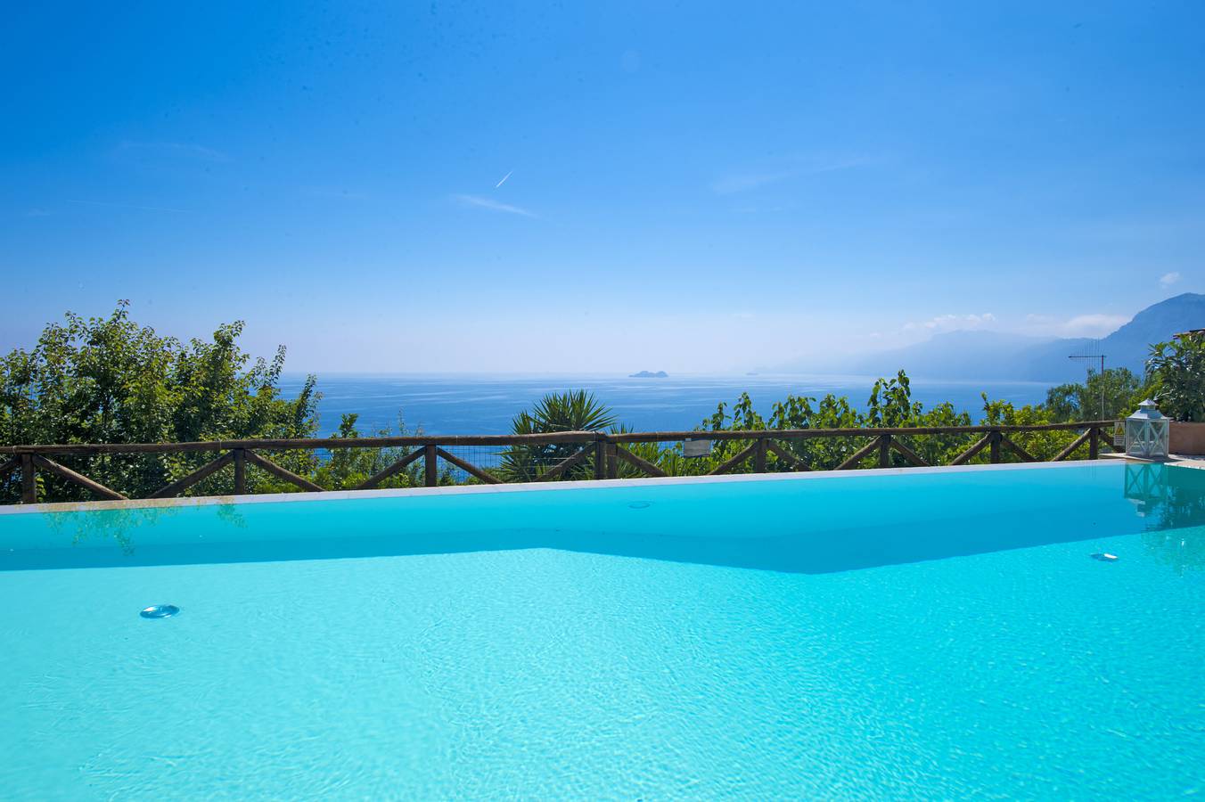Art & Sea Boutique Villa in Vettica Maggiore, Praiano