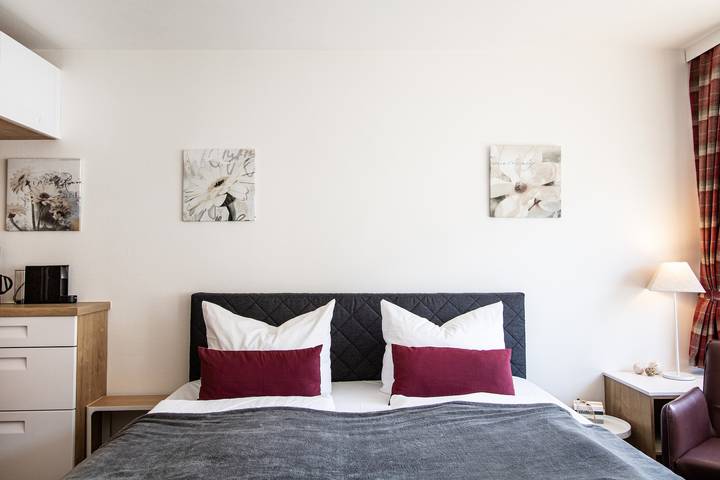 Studio für 2 Personen, mit Balkon und Seeblick