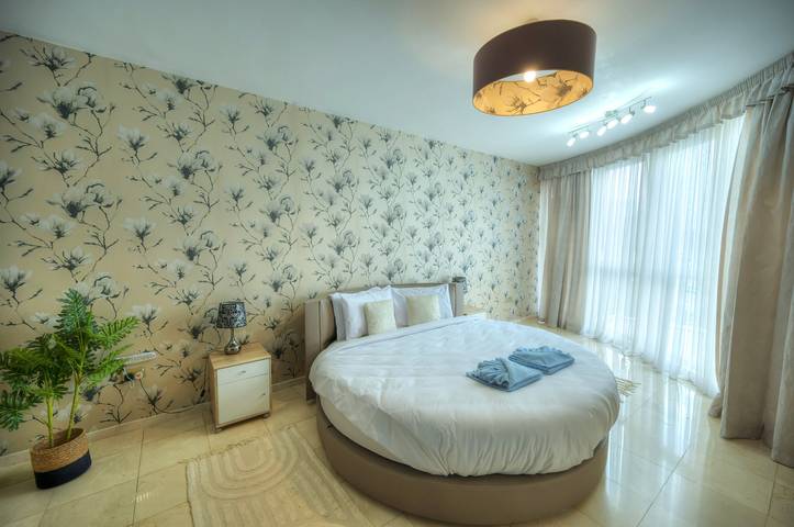 Ganze Wohnung, Ferienwohnung für 6 Personen mit Balkon in Ta' Xbiex, Insel Malta