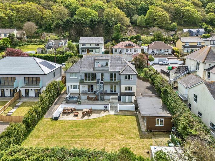 Thorndale in Westward Ho, Hartland Devon Heritage Coast