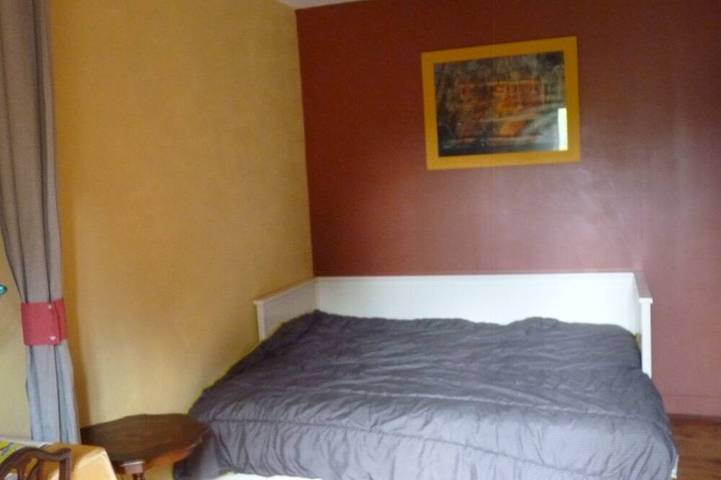 Location de vacances pour 4 personnes, avec jardin à Genêts - 2