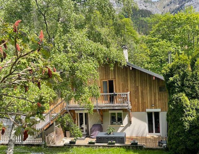 Gîte pour 4 personnes, avec jardin et vue à Montmin - 2