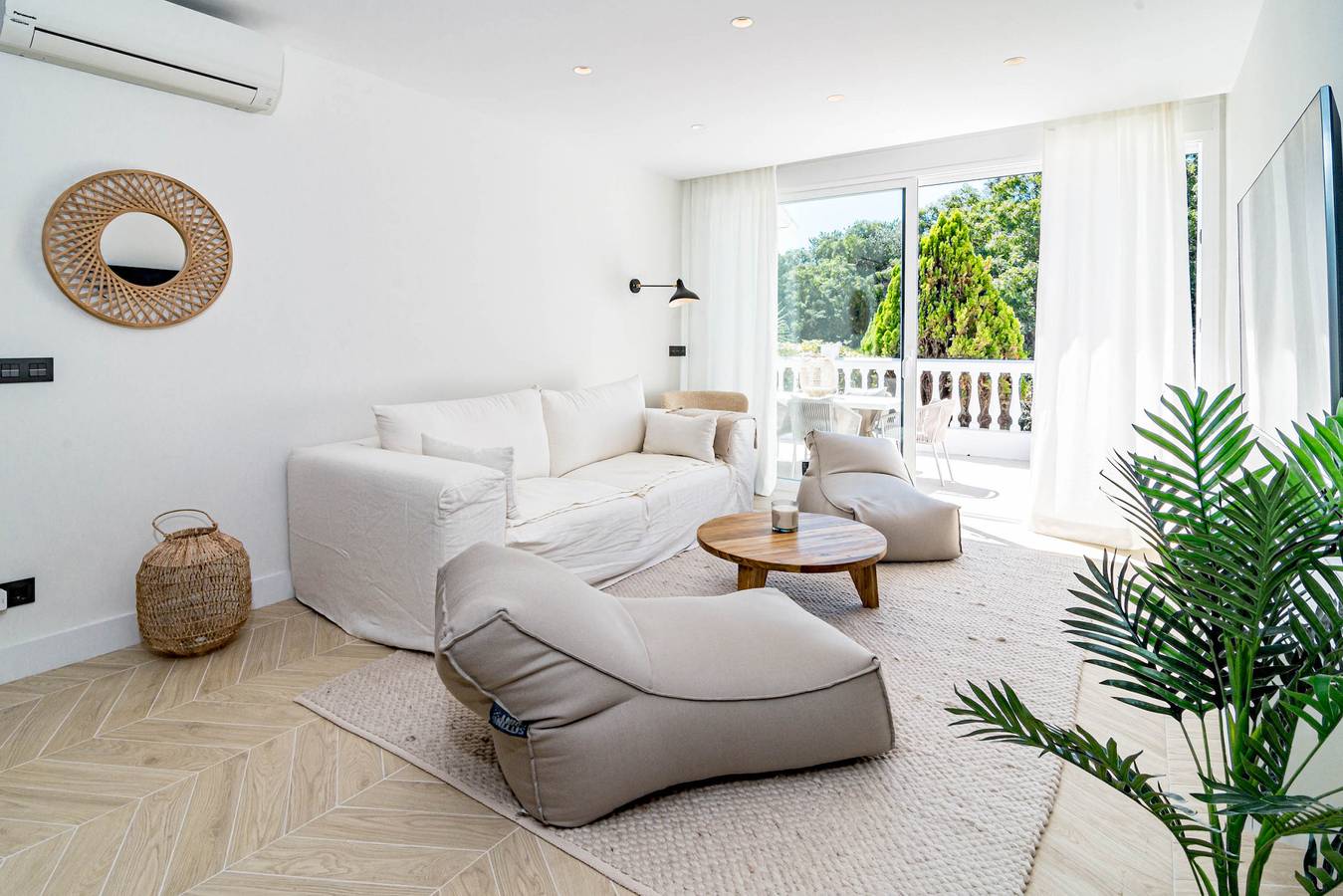 Agrupadas  2 in Marbella West, Marbella