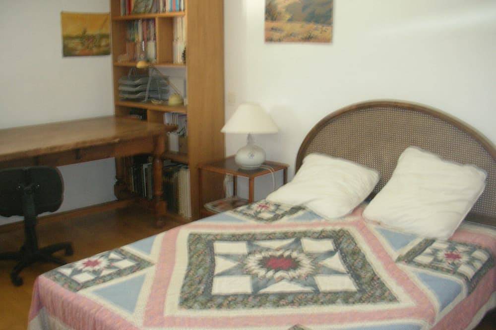 Montpellier  villa 8 personnes  dans un quartier calme, piscine privée in Hôpitaux-Facultés, Montpellier