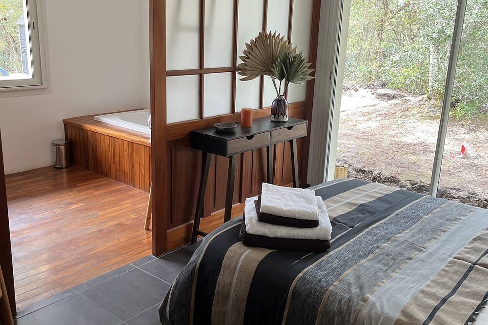 Beautiful single storey villa sleeps 10, Pyla / sea in Le Moulleau, La Teste-de-Buch