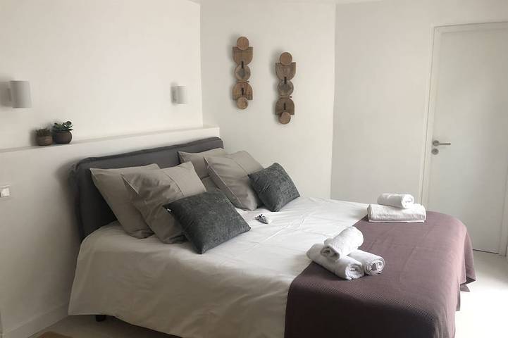 Villa pour 6 personnes, avec jacuzzi et jardin dans Calanques - 3