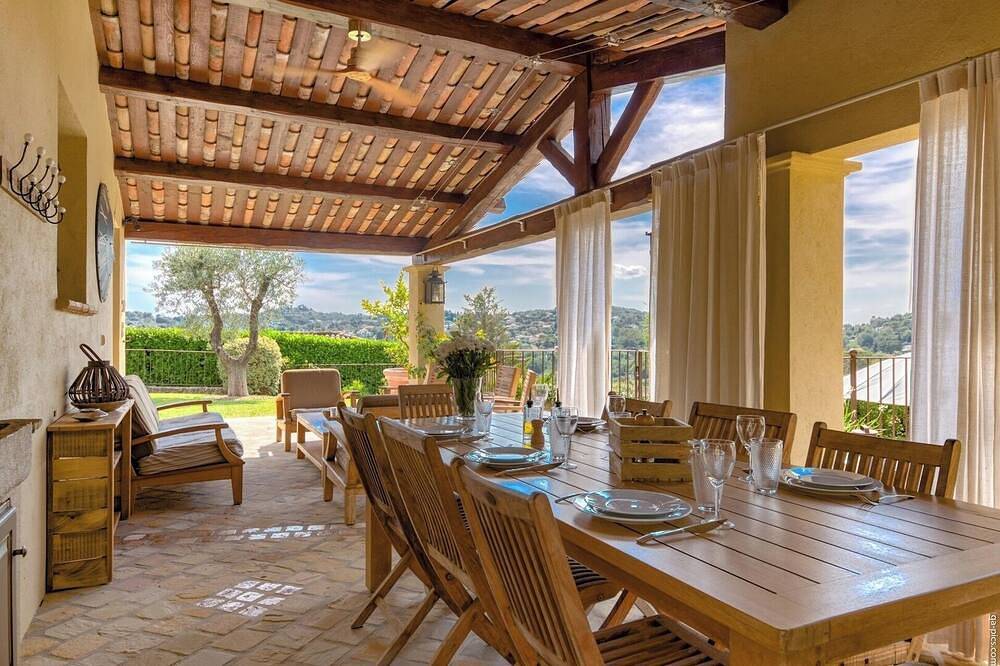 Villa-De Lujo-Baño en la habitacion-Vista a la Montana in Valbonne, Region de Cannes