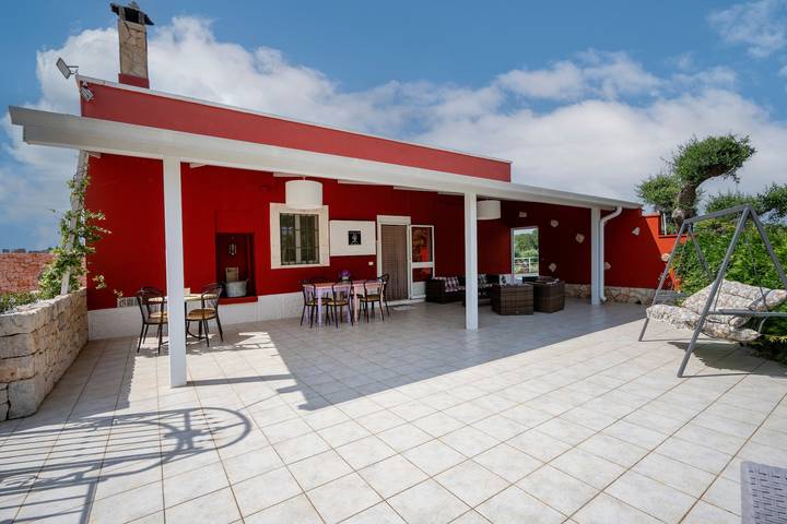 Villa 'Casale Dello Zio, Private Wood' con piscina privada, Wi-Fi y aire acondicionado in Castellana Grotte, Region de Bari
