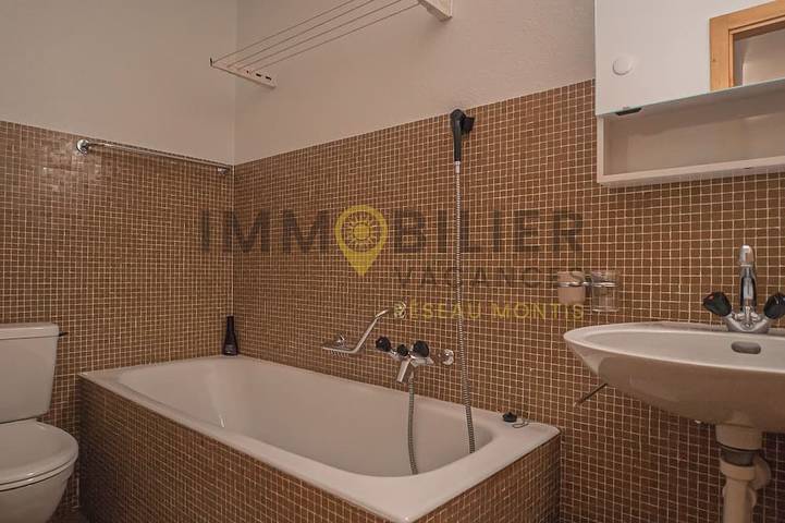 Gîte pour 5 personnes, avec balcon dans Chandolin - 2