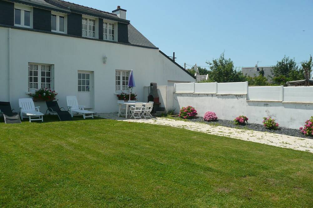 Haus Für 6 Personen In Altem Longere 500M Damgan Beach 56750 in Damgan, Côte des Mégalithes