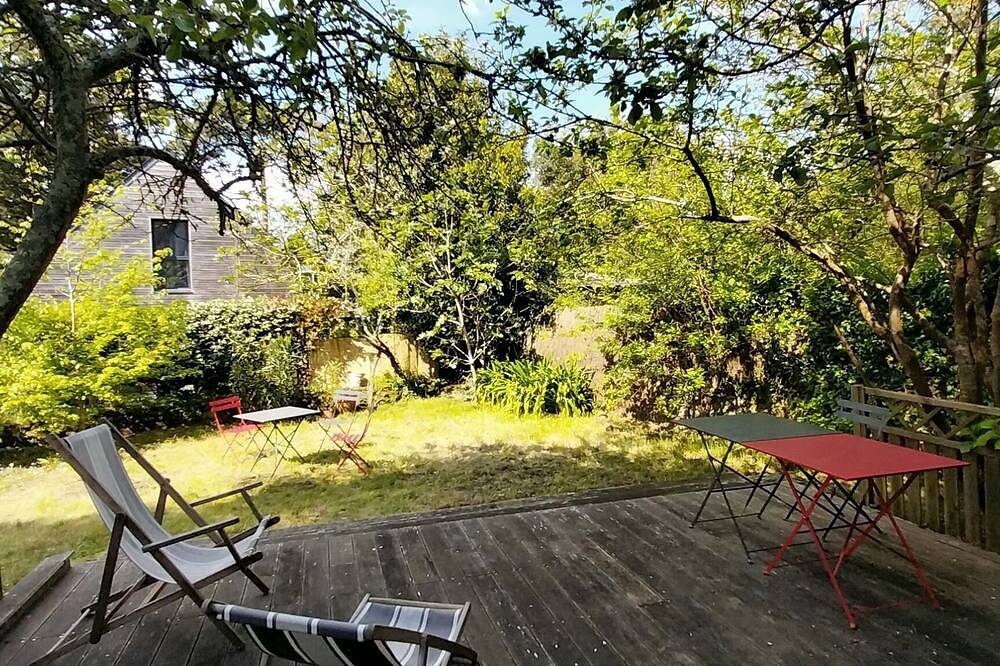 Sweet family home beside see and land ! in Île-d'Arz, Côte des Mégalithes