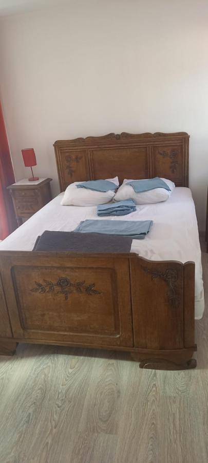 Location de vacances pour 8 personnes, avec terrasse et jardin à Pont-Remy - 2