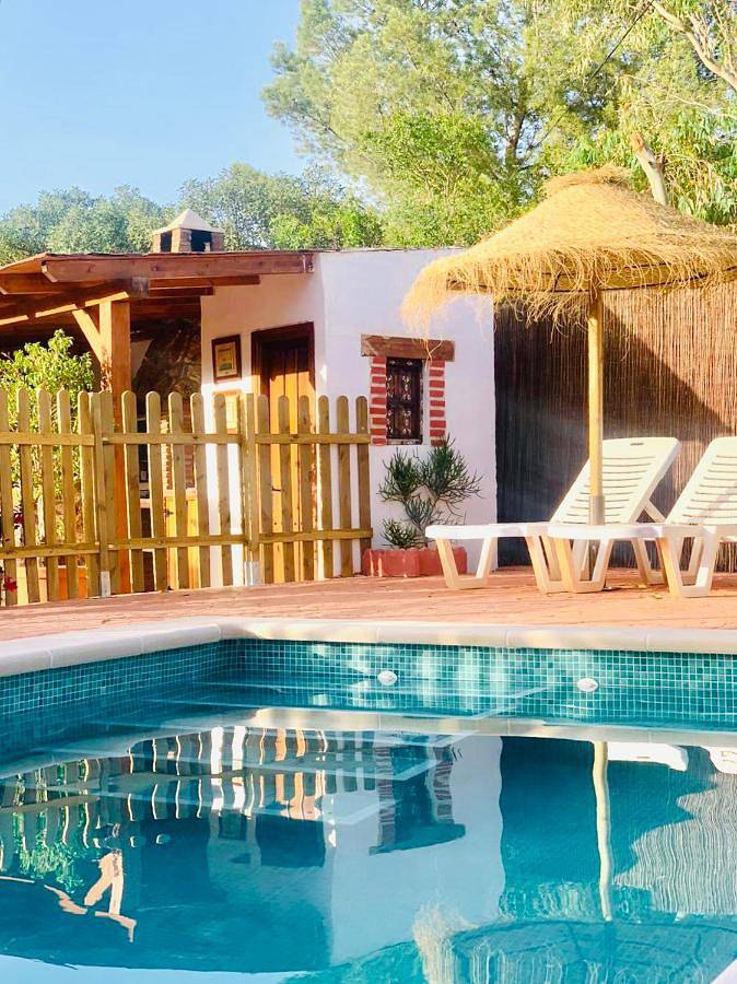 Casa rural para 14 personas, con piscina además de jardín y vistas, Familias con niños en Villanueva de la Concepción - 4