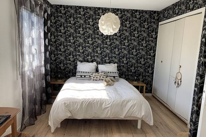 Gîte pour 2 personnes, avec jardin ainsi que piscine et terrasse à Bergerac - 4