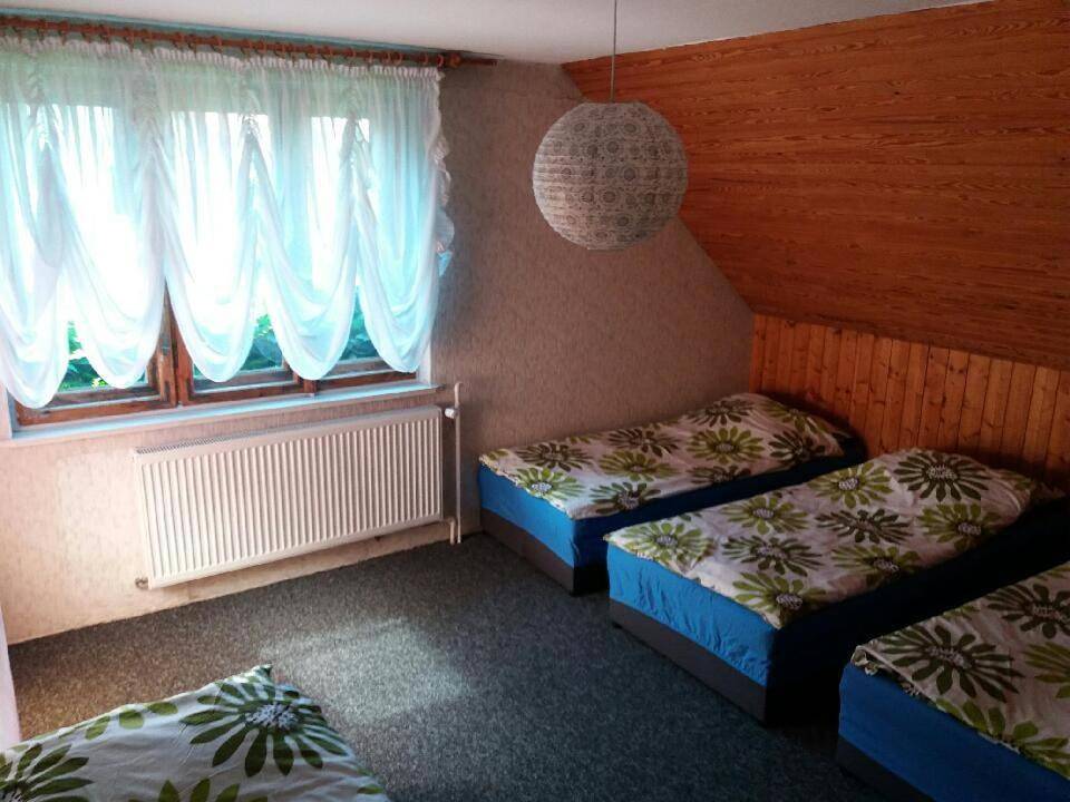 Chalet Dom z basenem in Kreis Schwiebus