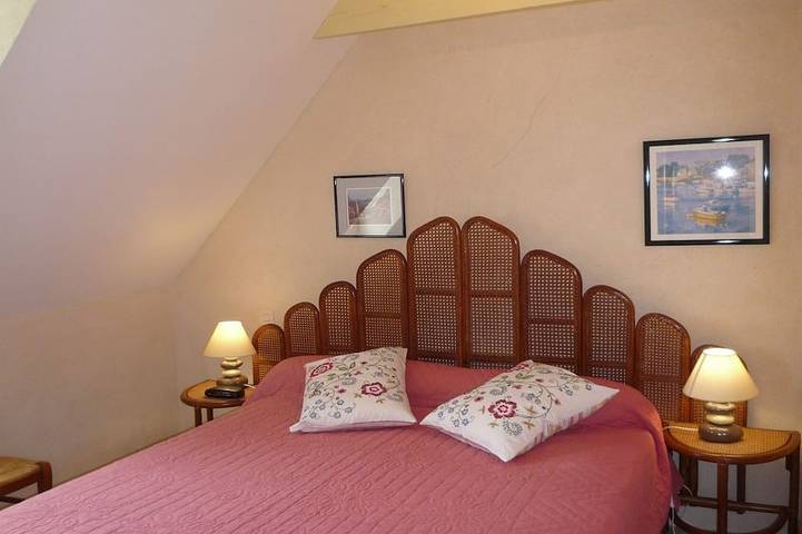 Location de vacances pour 6 personnes, avec jardin et terrasse dans Saint-Guénolé - 2